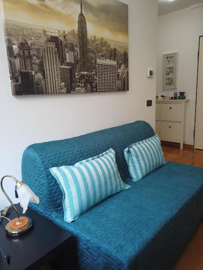 Magenta Centre Economy Apartment เจนัว ภายนอก รูปภาพ